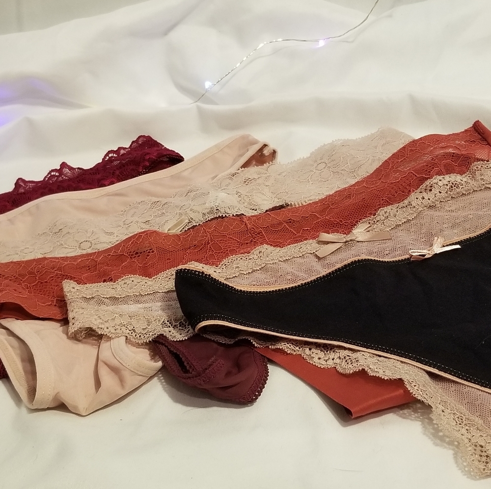 Set of 6 Panties ~ Brand New! ~ Medium